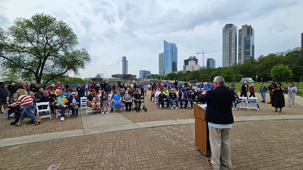 <i class="dashicons dashicons-paperclip"></i> File